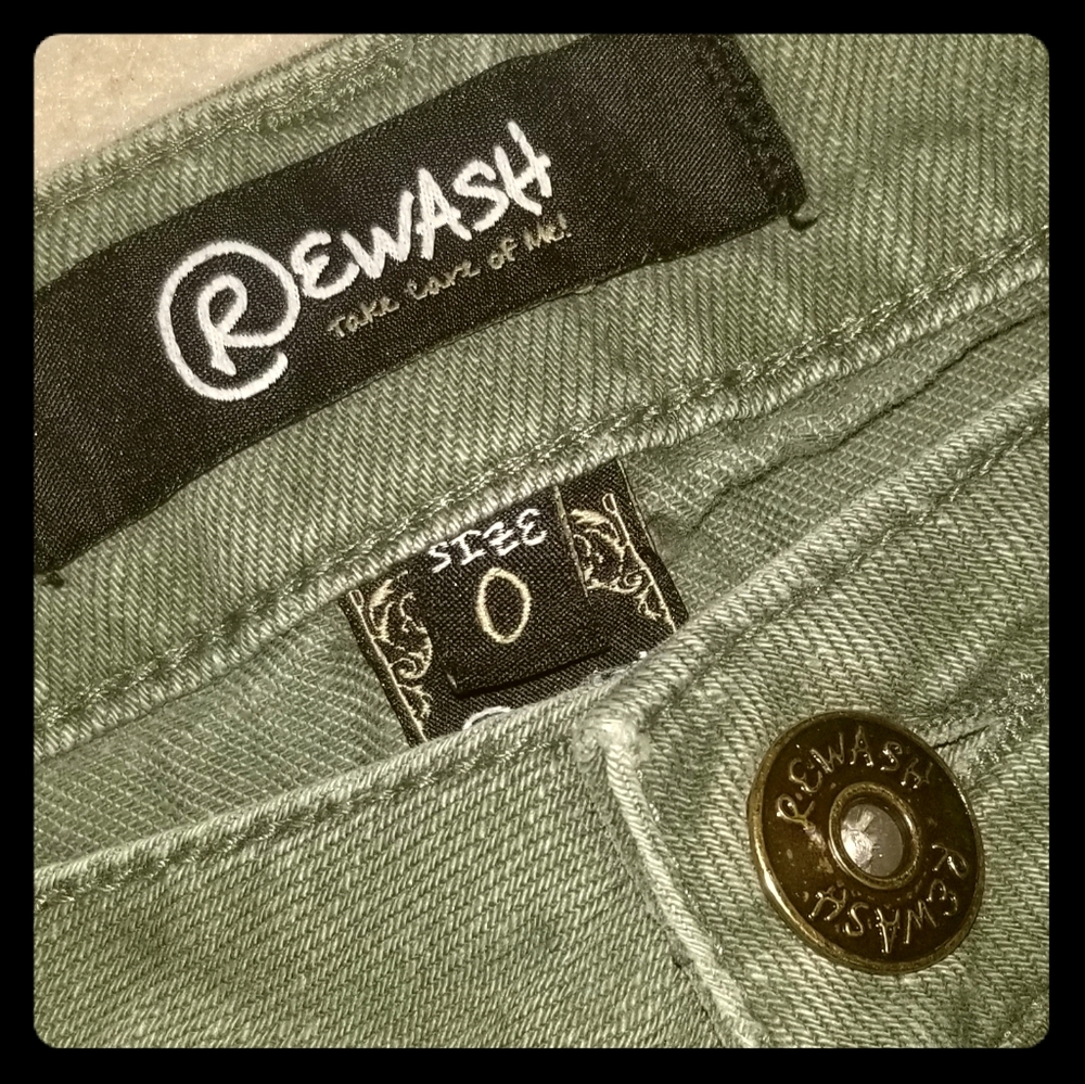 ®Rewash ® Green Spike Shorts ~Size 0~